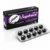 VegaForce 250mg 商品主圖,黑紫色藥盒與黑色圓形藥錠鋁箔板白底倒影展示